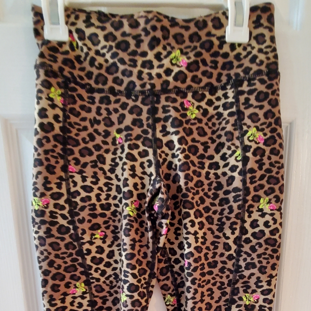 Betsey Johnson leopard leggings